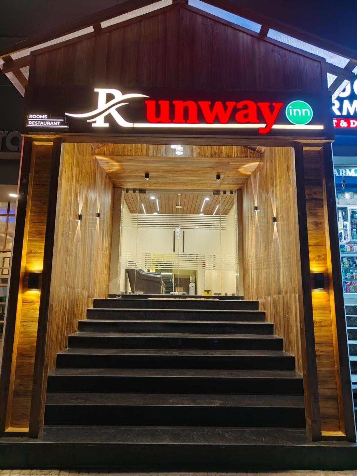 Hotel Runway Inn ميناء بلير المظهر الخارجي الصورة